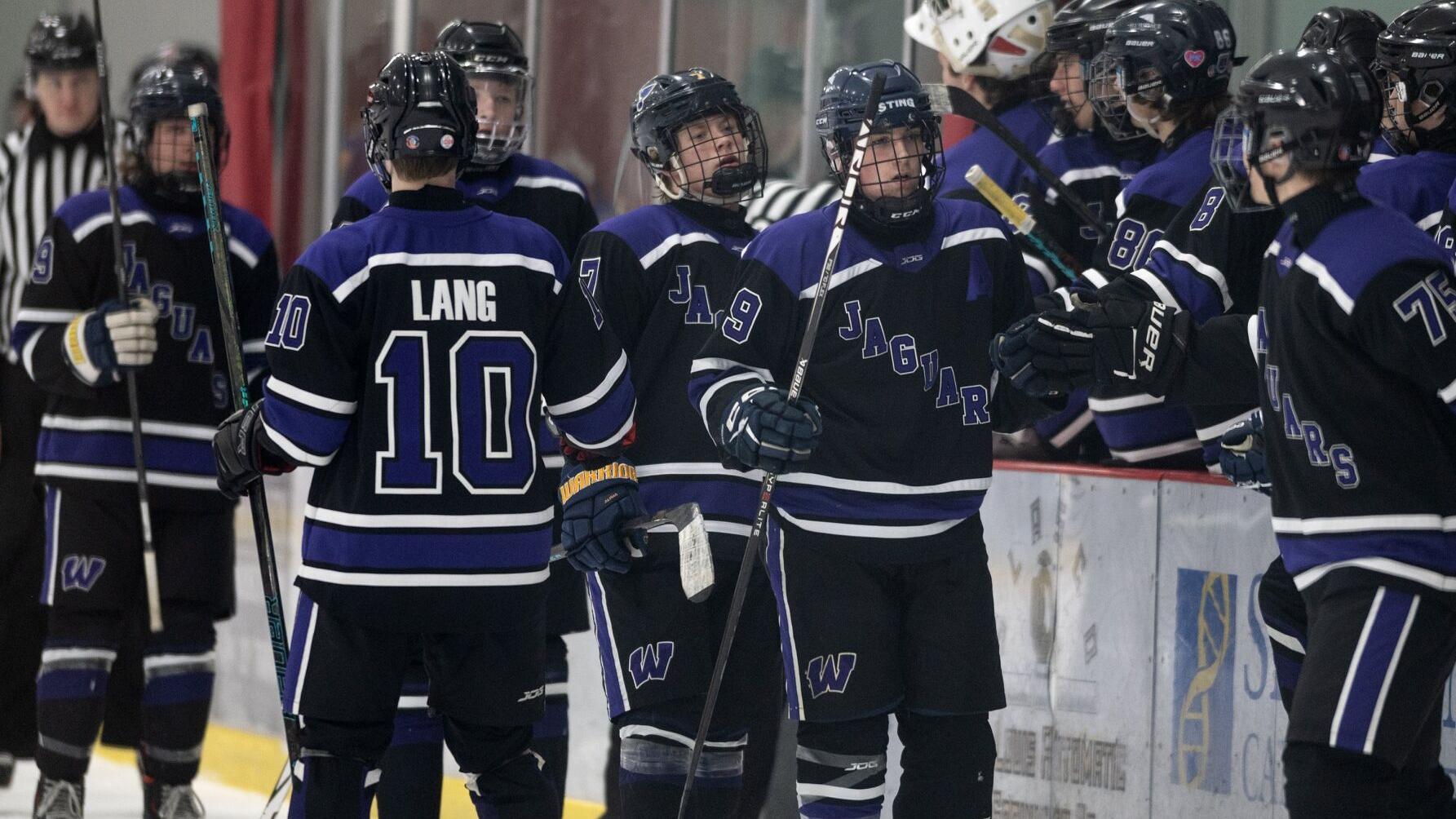 Fort Zumwalt West rides strong power play to top Francis Howell